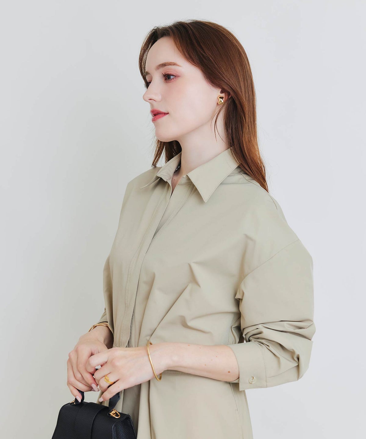 model：H160　着用サイズ：M　サンドベージュ