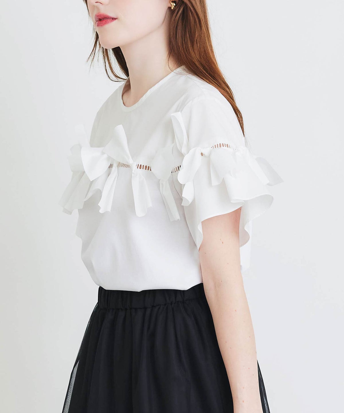 model：H160　着用サイズ：M　オフホワイト