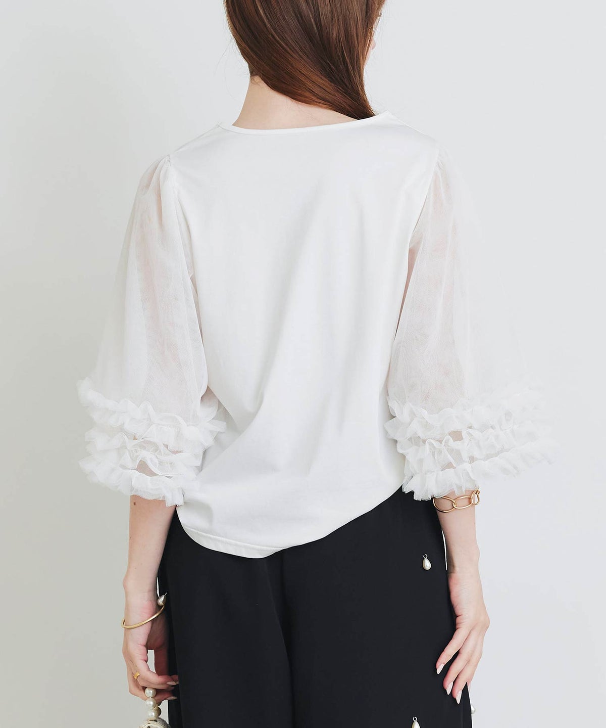 model：H160　着用サイズ：M