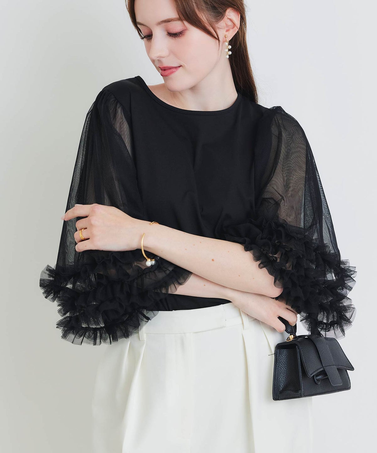 model：H160　着用サイズ：M