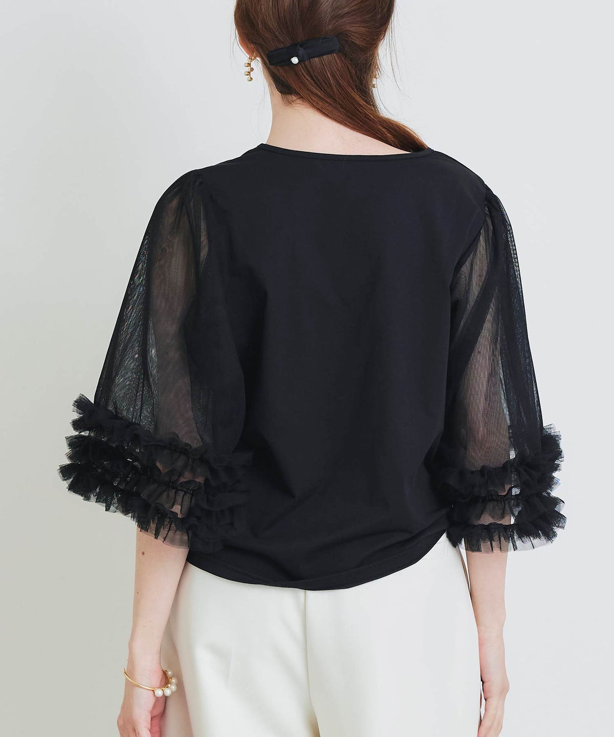 model：H160　着用サイズ：M