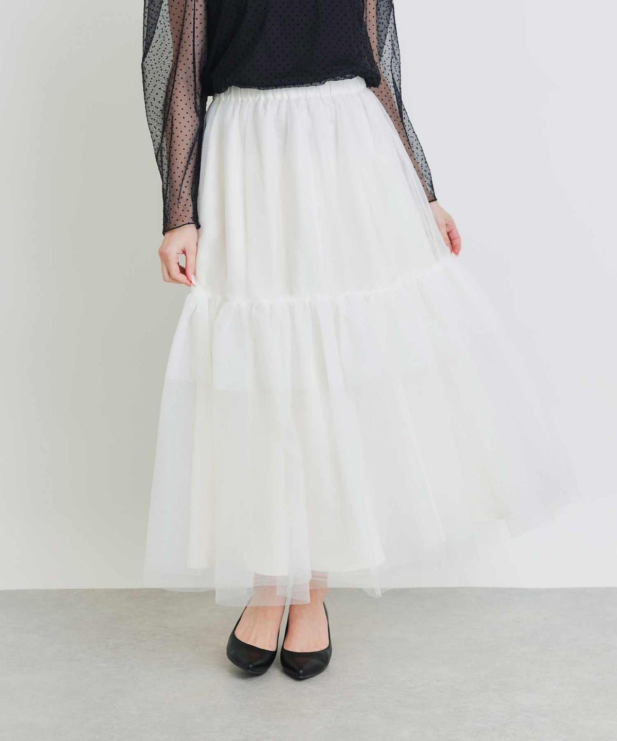 model：H160　着用サイズ：M　オフホワイト