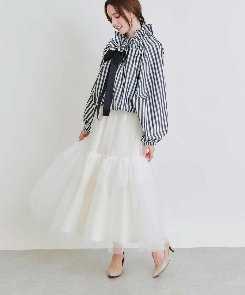 model：H160　着用サイズ：M　オフホワイト