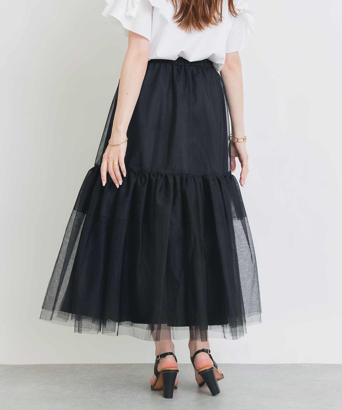 model：H160　着用サイズ：M　ブラック