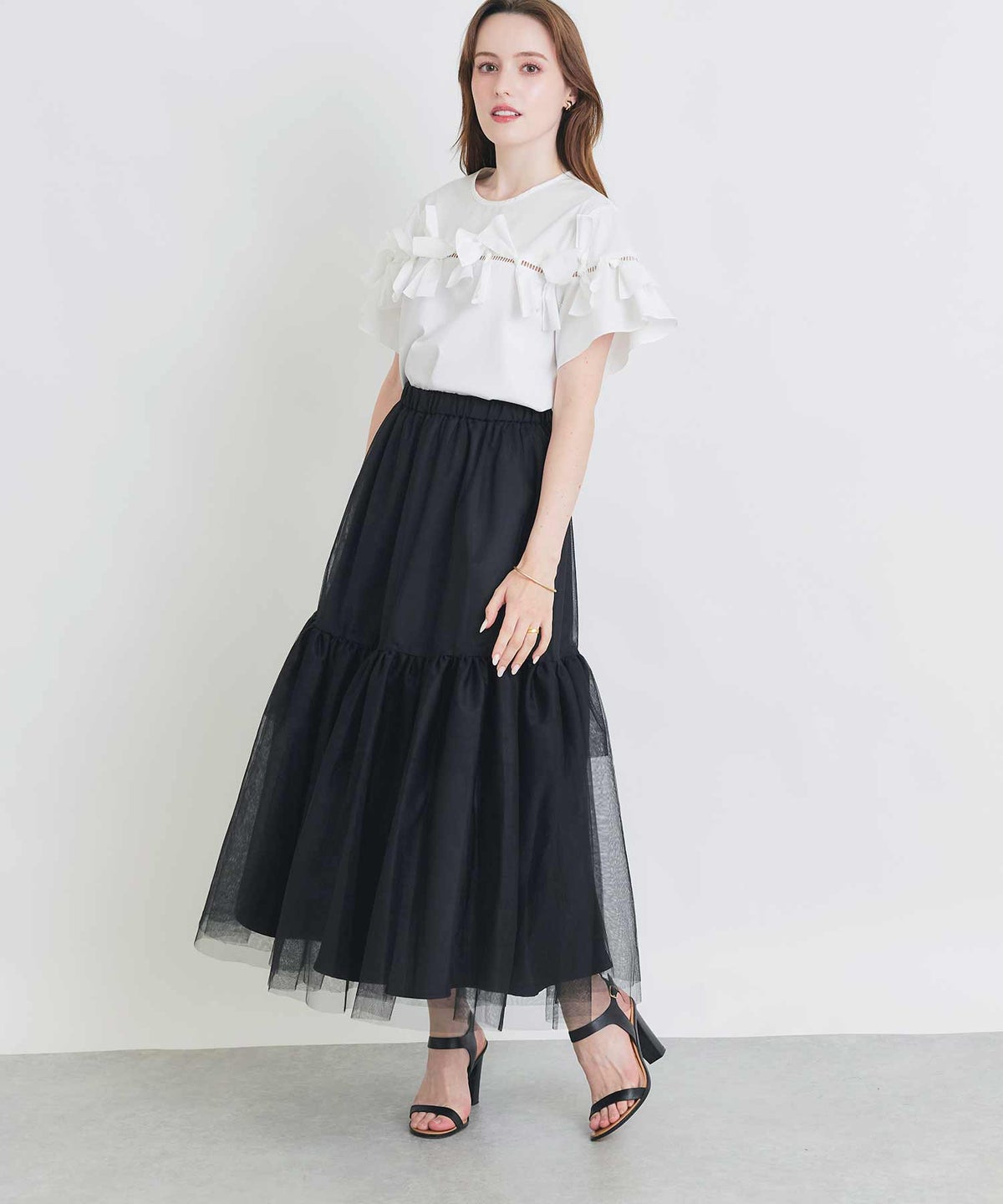 model：H160　着用サイズ：M　ブラック