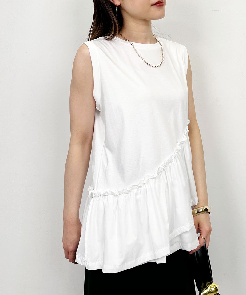 model：H164　着用サイズ：M　オフホワイト