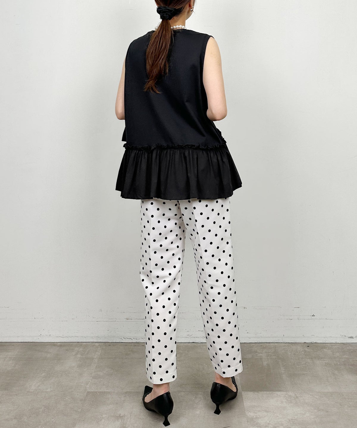 model：H164　着用サイズ：M　ブラック