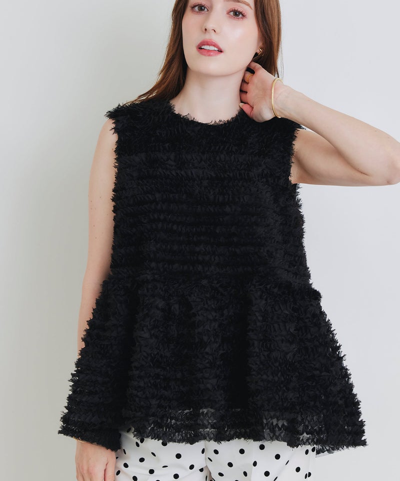 model：H160　着用サイズ：M　ブラック