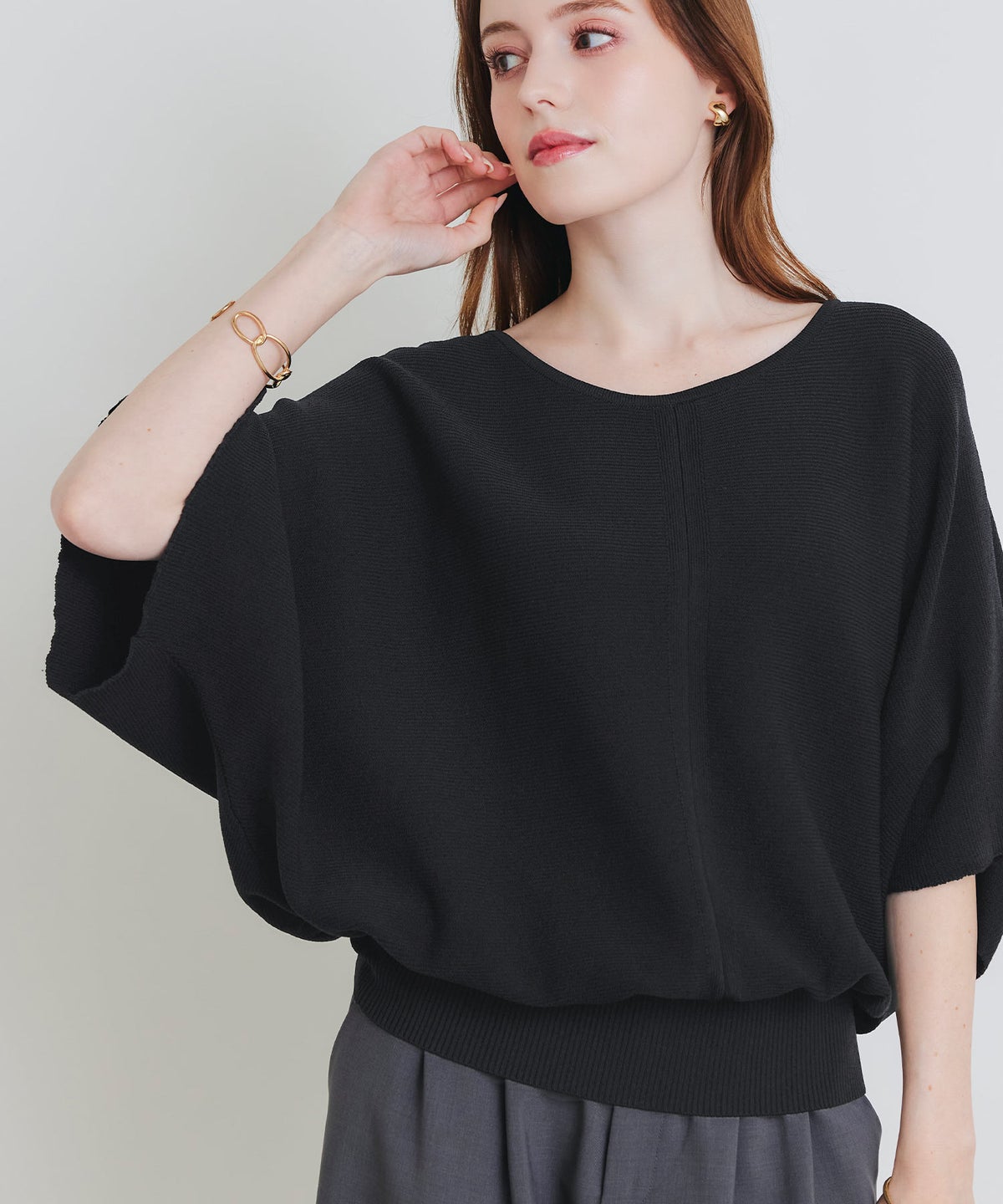 model：H160　着用サイズ：M　ブラック