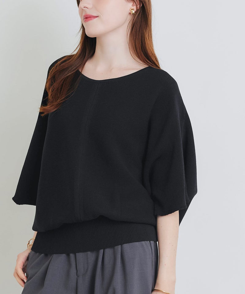 model：H160　着用サイズ：M　ブラック