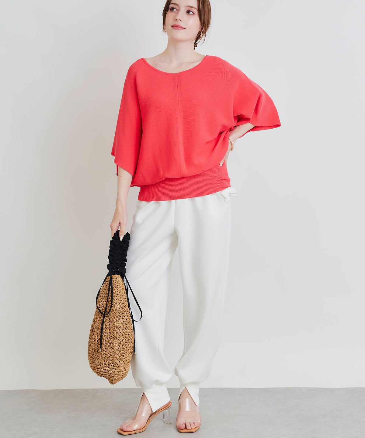 model：H160　着用サイズ：M　ピンク