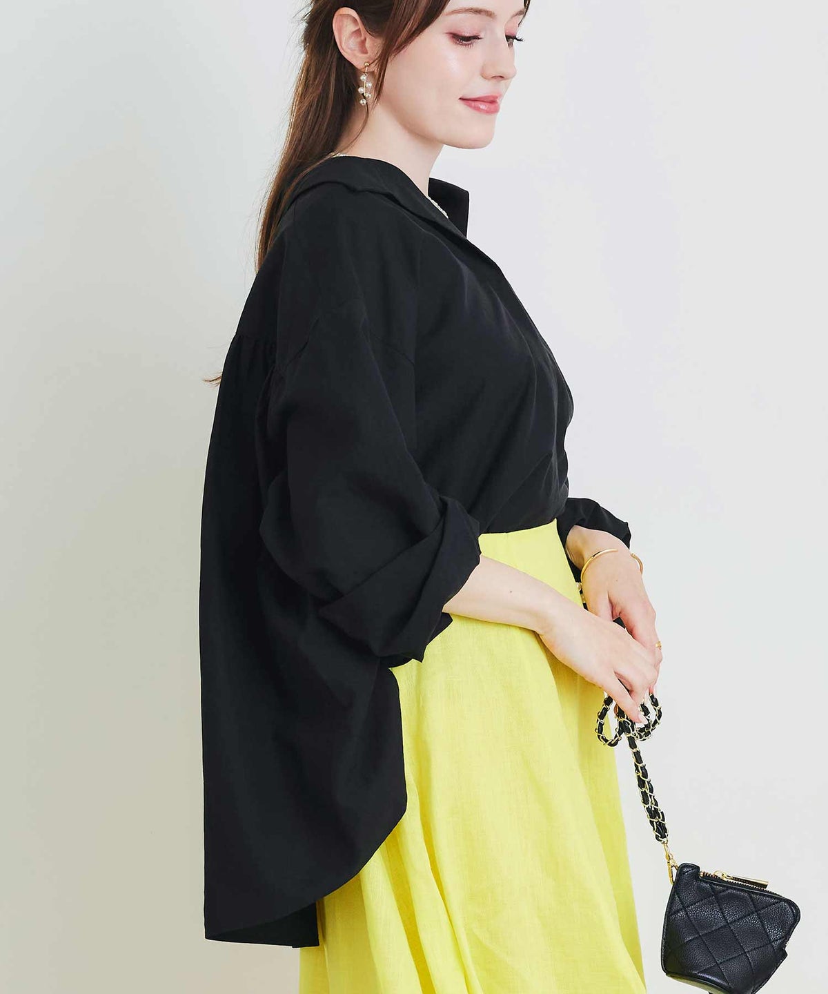 model：H160　着用サイズ：M