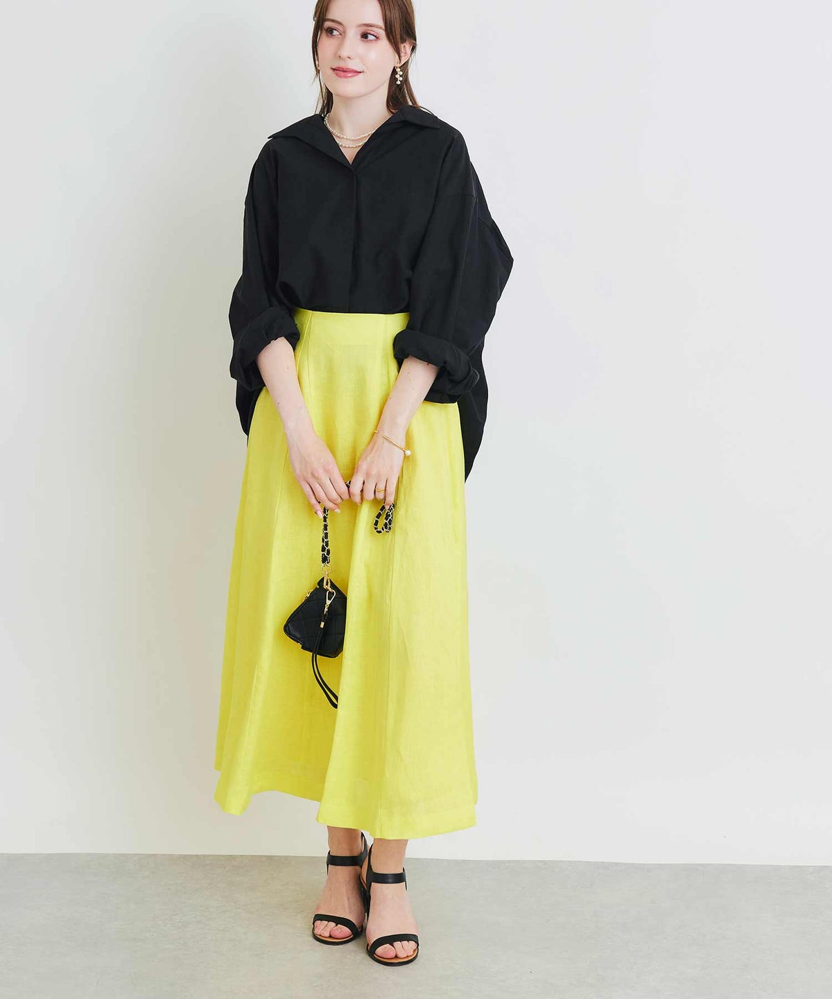 model：H160　着用サイズ：M