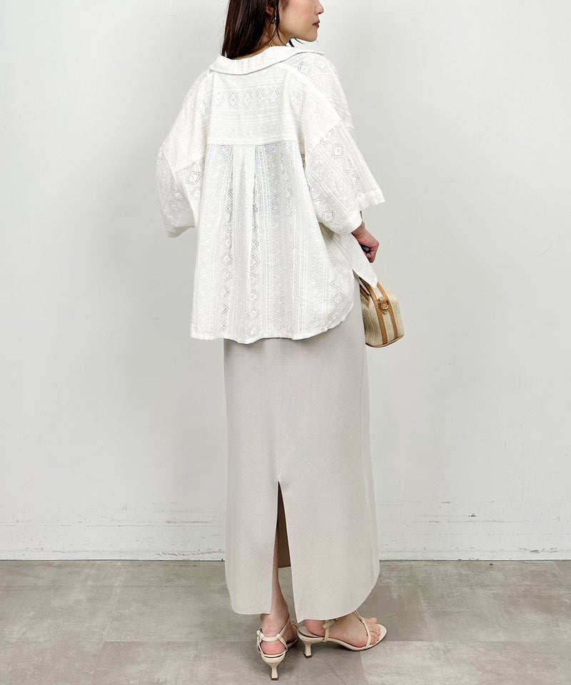 model：H164　着用サイズ：M　オフホワイト