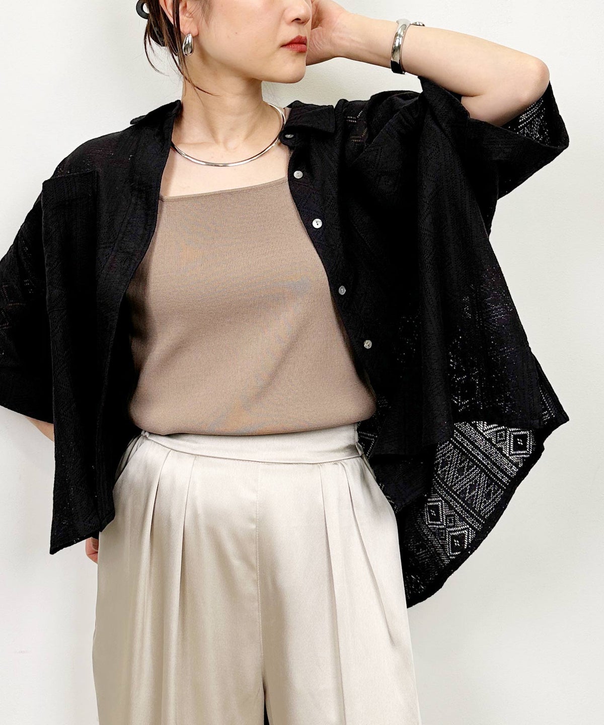 model：H164　着用サイズ：M　ブラック