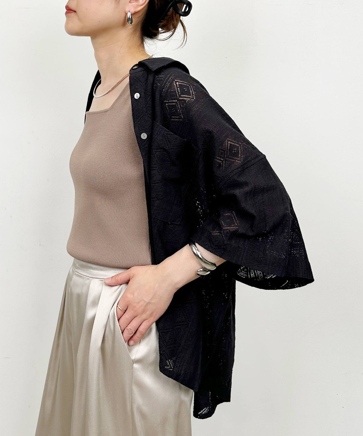 model：H164　着用サイズ：M　ブラック