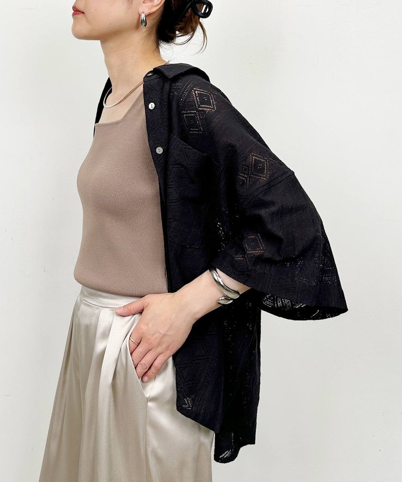 model：H164　着用サイズ：M　ブラック