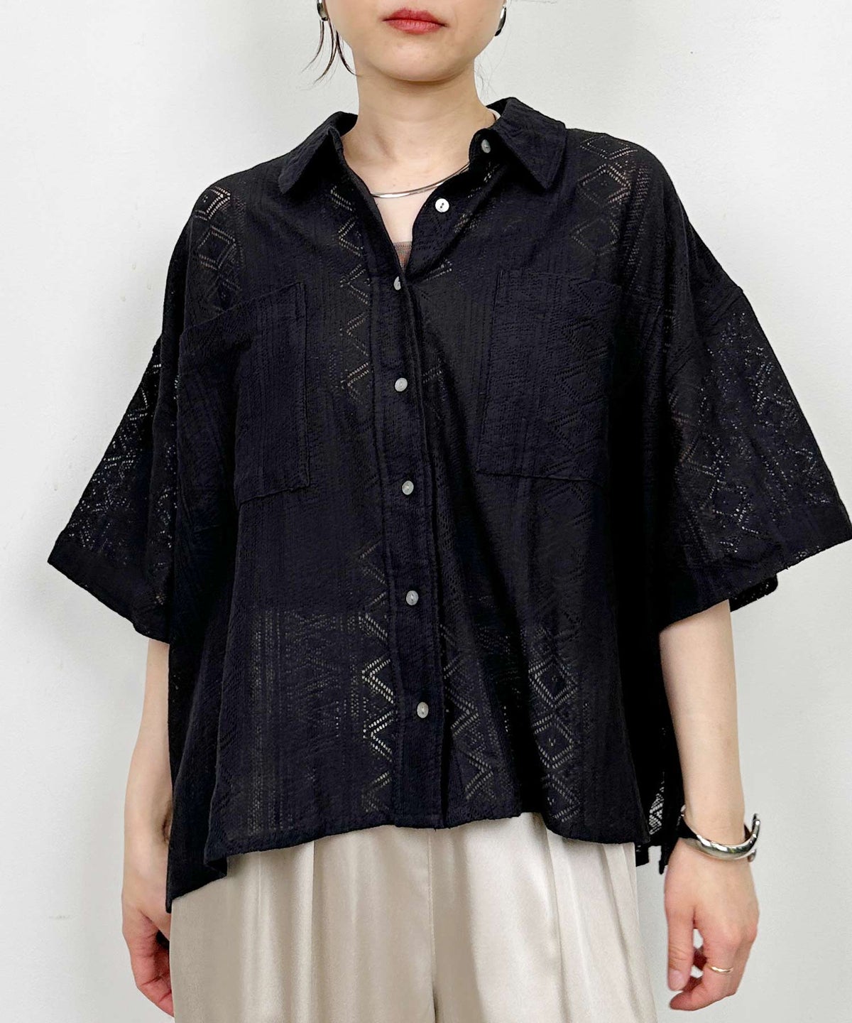 model：H164　着用サイズ：M　ブラック