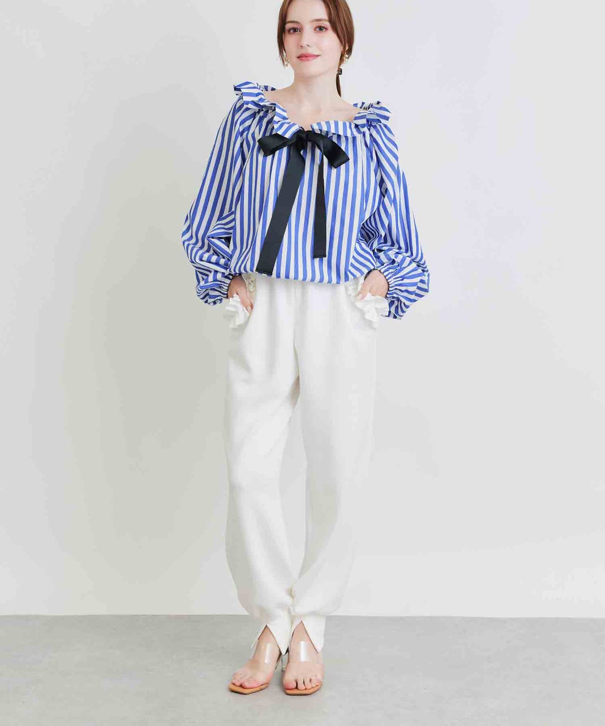 model：H160　着用サイズ：M　ブルー系その他