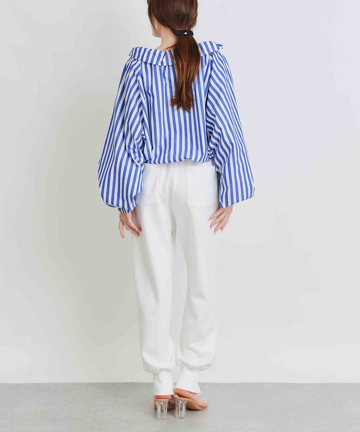 model：H160　着用サイズ：M　ブルー系その他