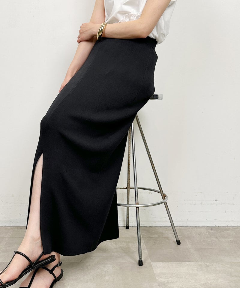 model：H164　着用サイズ：M　ブラック