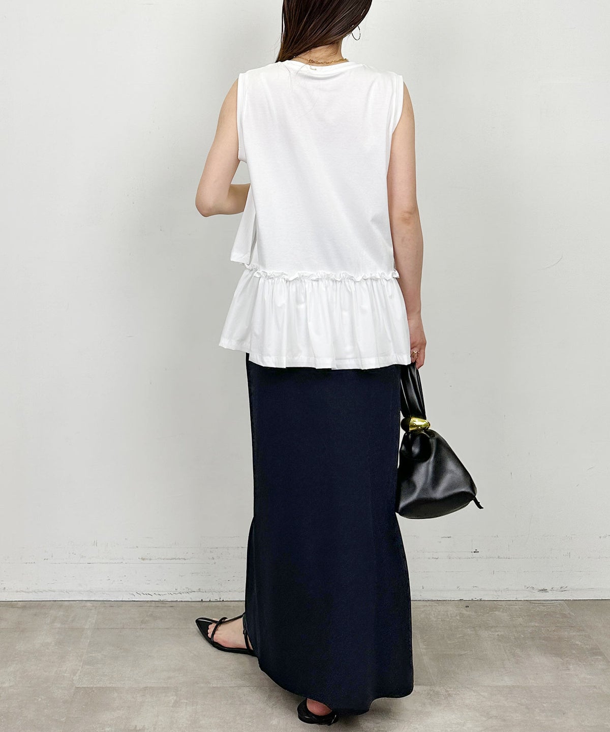 model：H164　着用サイズ：M　ブラック