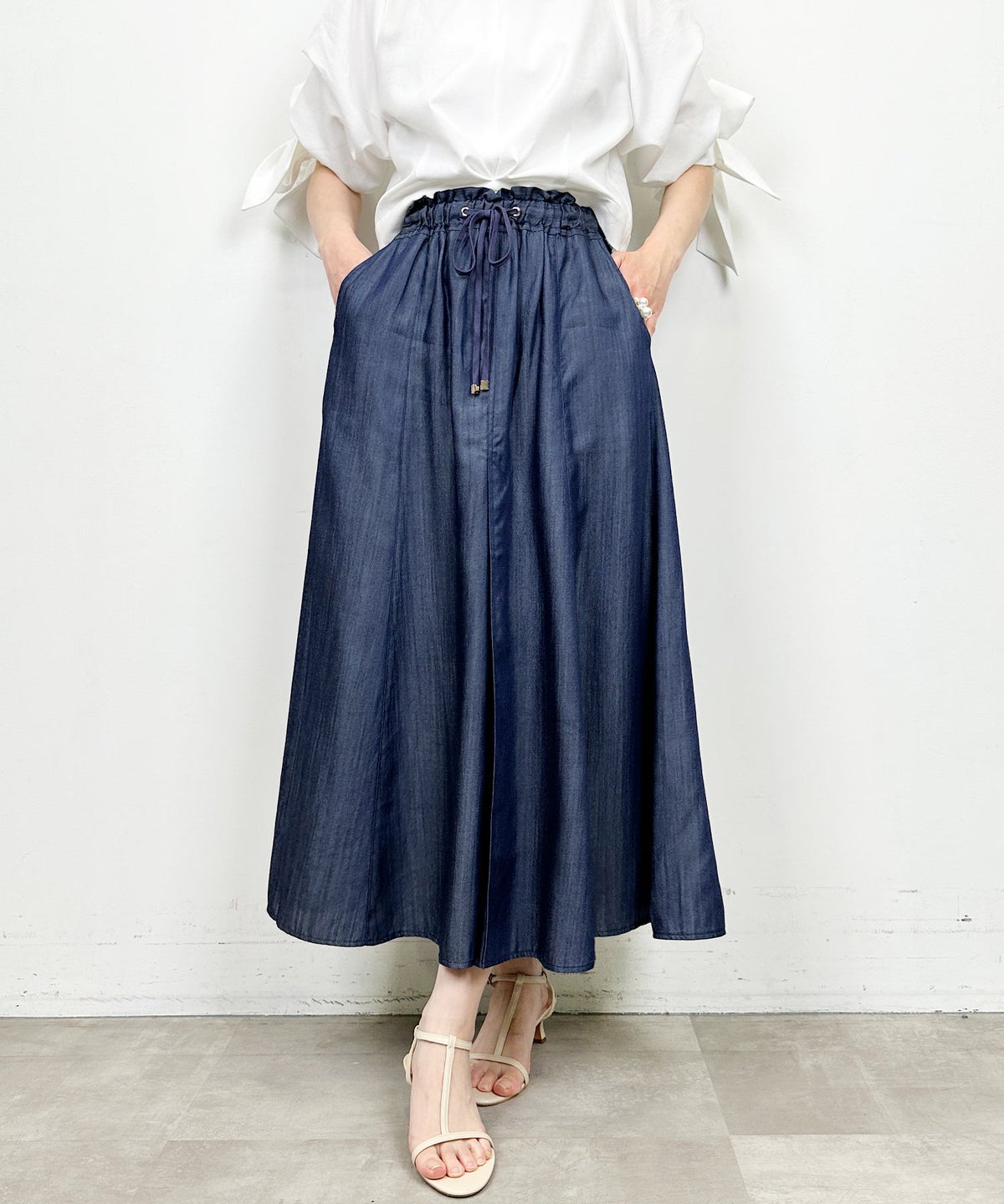 model：H164　着用サイズ：M　ネイビー