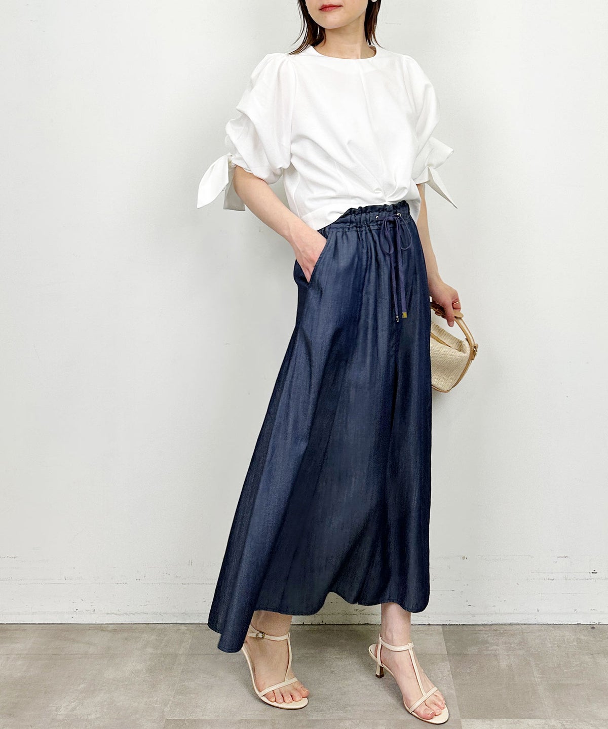 model：H164　着用サイズ：M　ネイビー