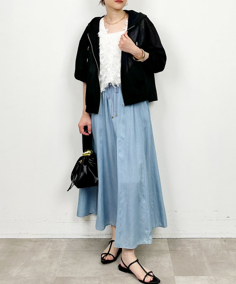 model：H164　着用サイズ：M　ライトブルー