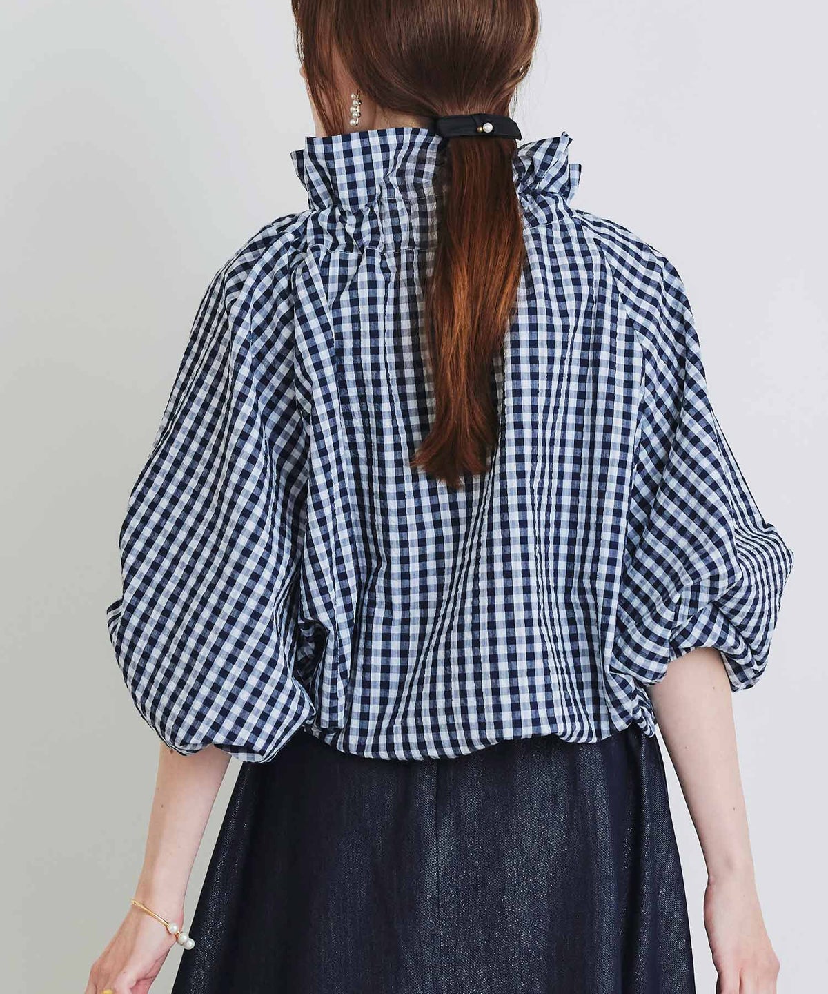 model：H160　着用サイズ：M　ネイビー