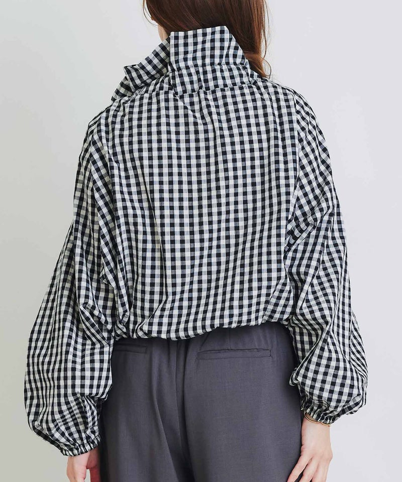 model：H160　着用サイズ：M　ブラック