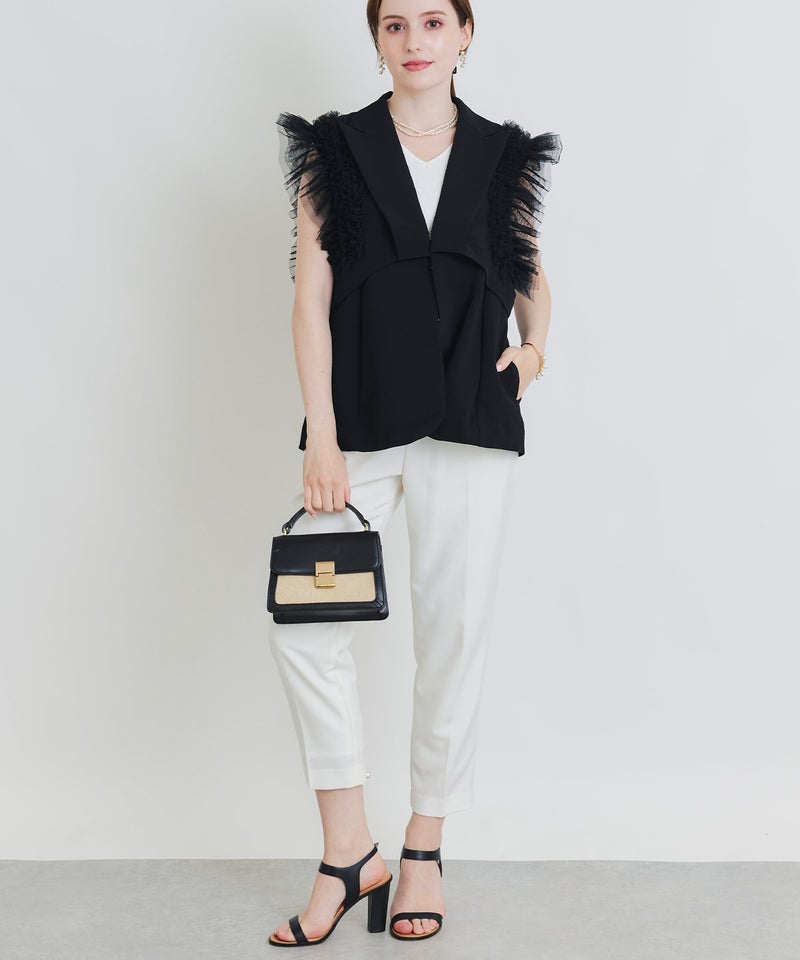 model：H160　着用サイズ：M　ブラック