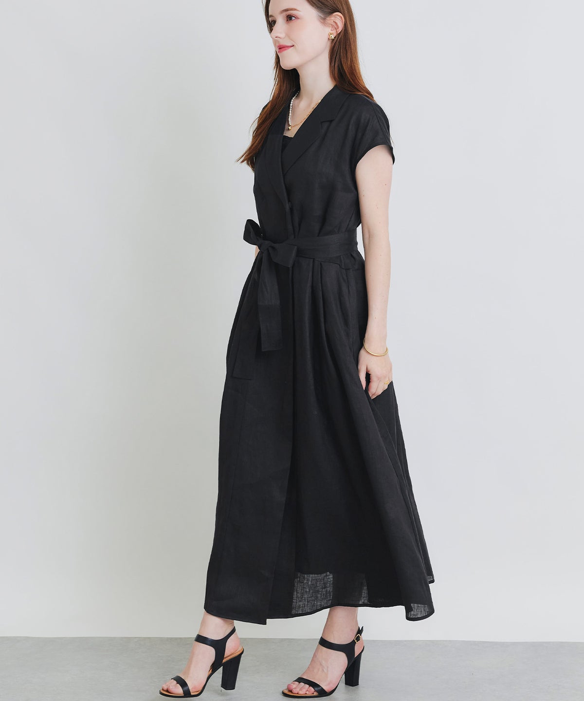 model：H160　着用サイズ：M　ブラック