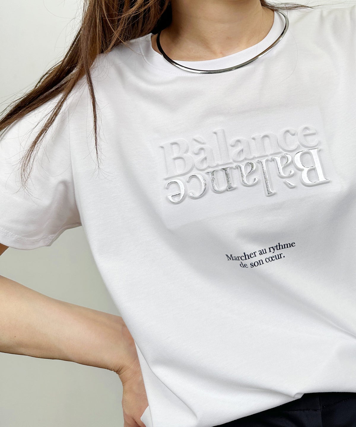 model：H164　着用サイズ：M　オフホワイト