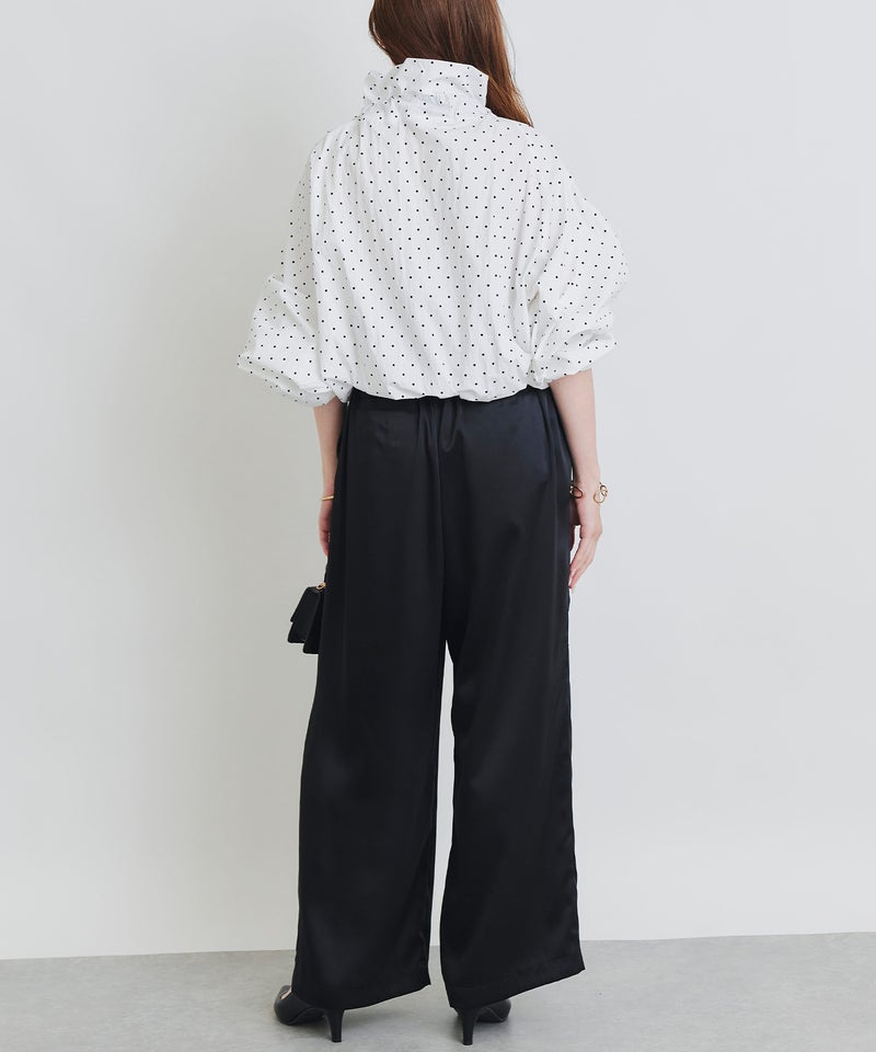 model：H160　着用サイズ：M　ホワイト系その他