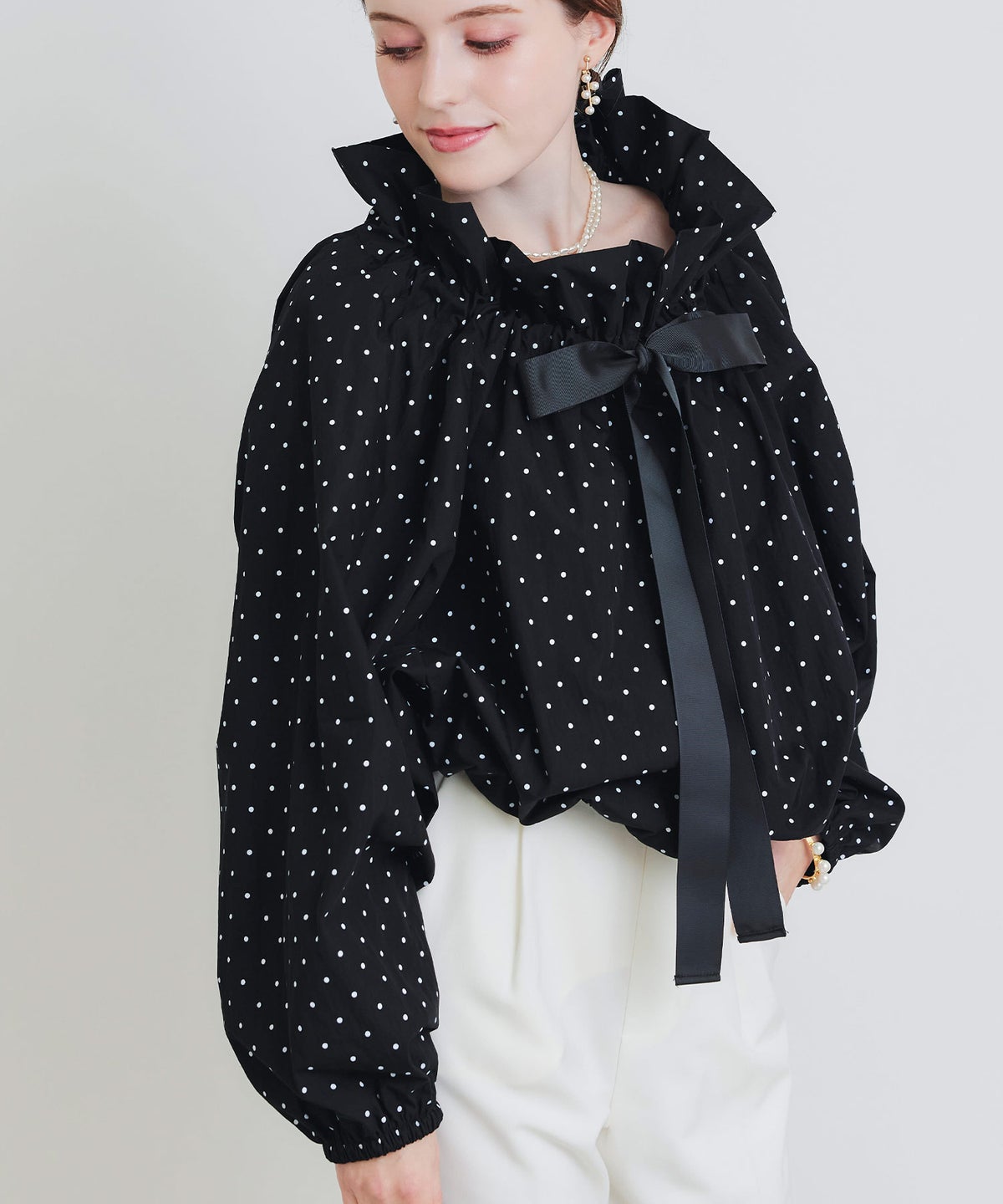 model：H160　着用サイズ：M　ブラック系その他