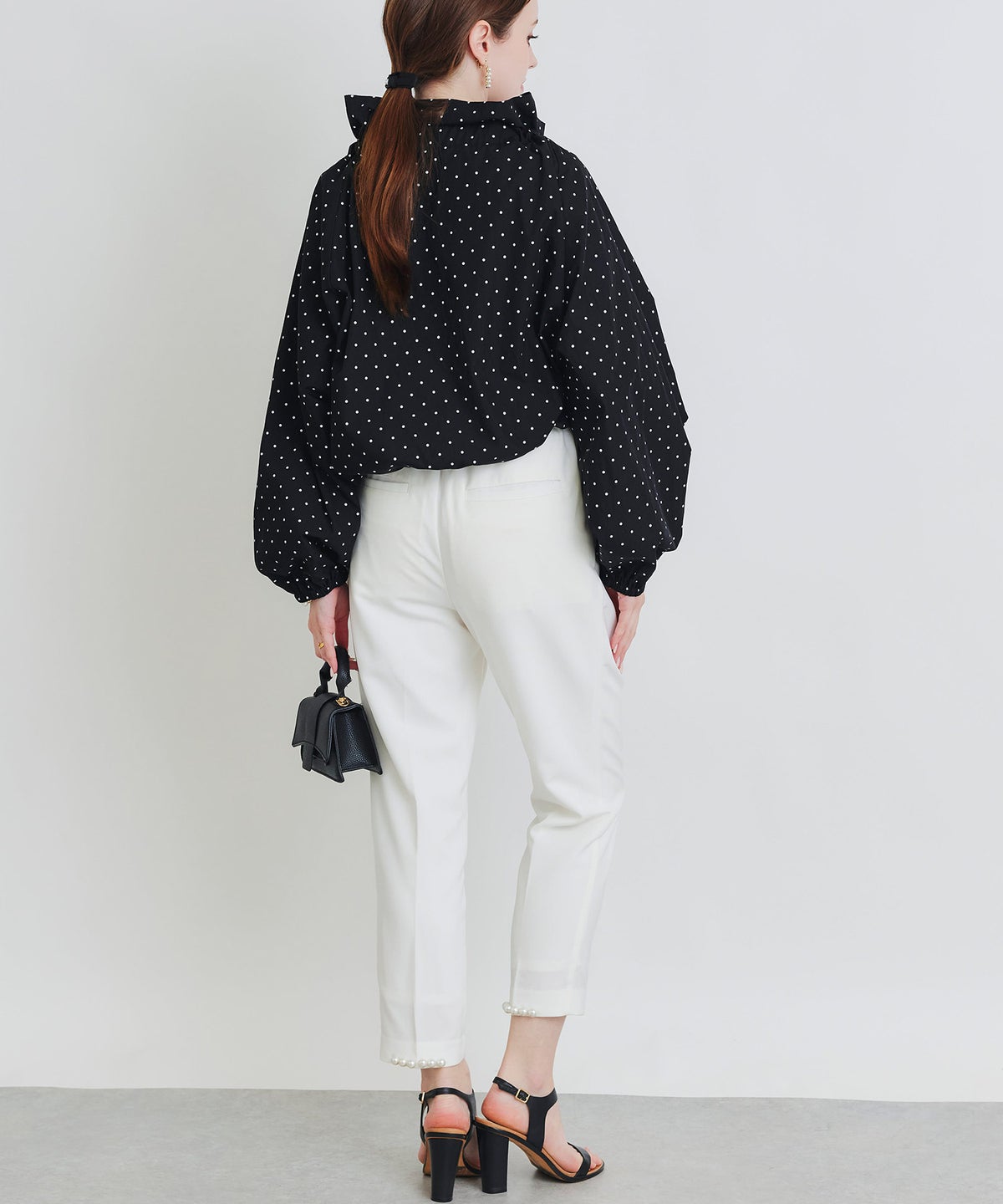 model：H160　着用サイズ：M　ブラック系その他