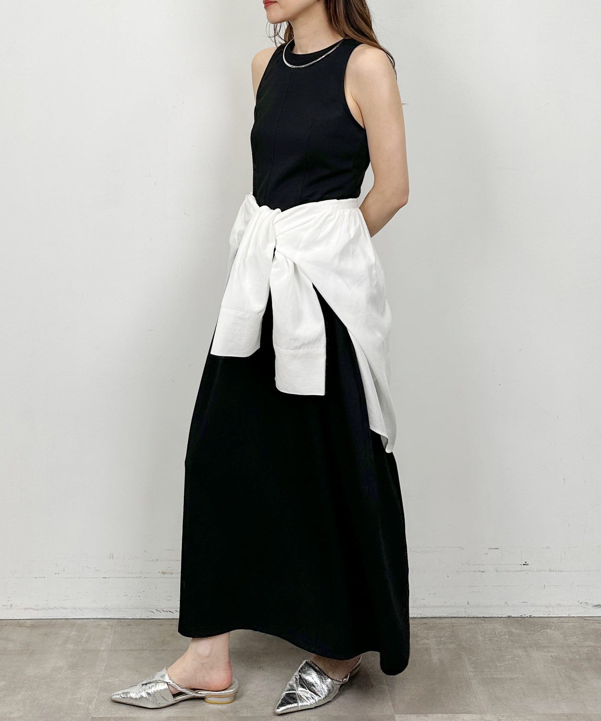 model：H164　着用サイズ：M　ブラック