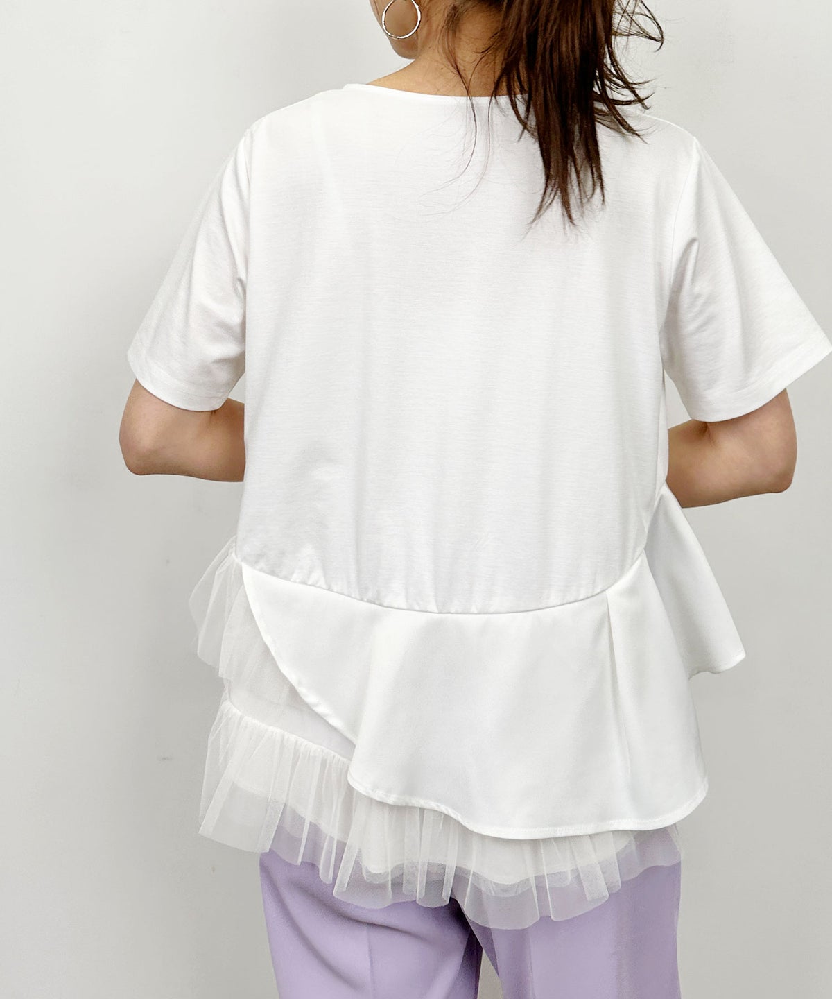 model：H164　着用サイズ：M　オフホワイト