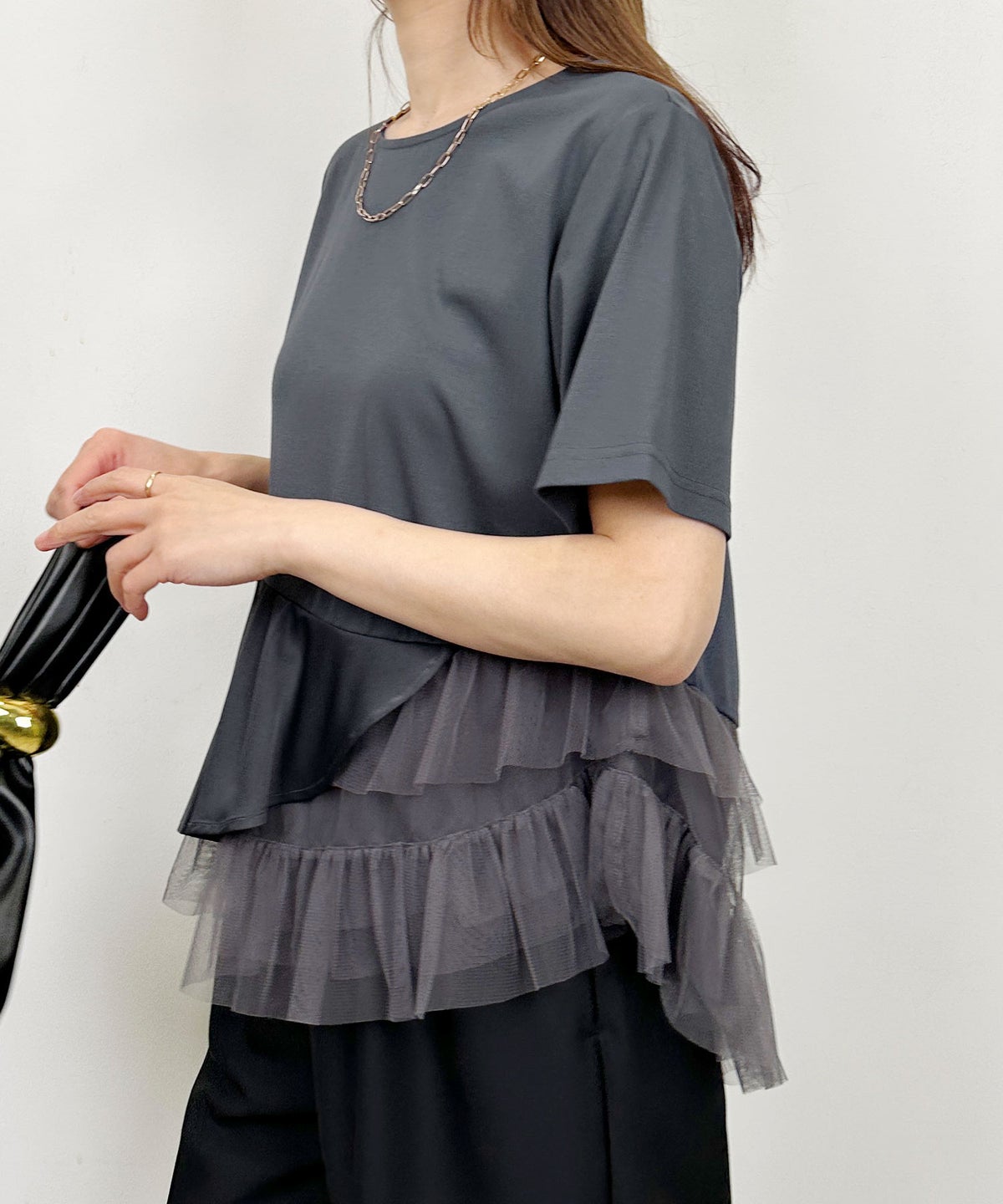 model：H164　着用サイズ：M　チャコールグレー