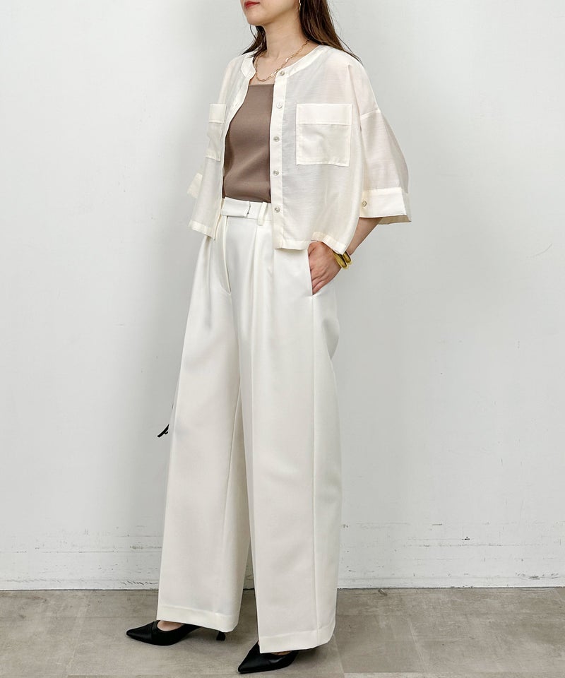 model：H164　着用サイズ：M　アイボリー