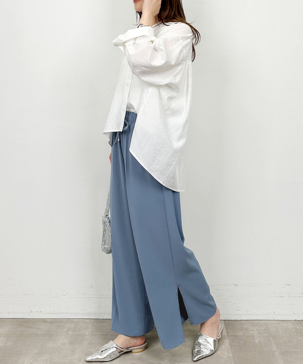 model：H164　着用サイズ：M　ブルー