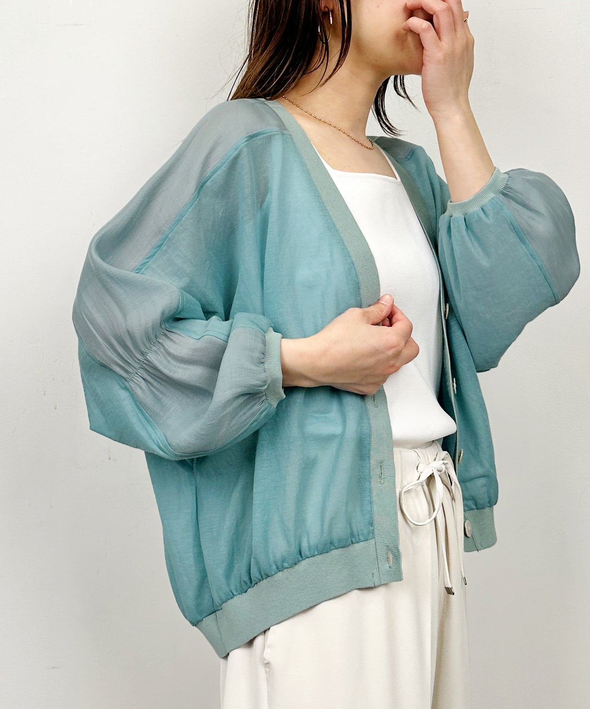 model：H164　着用サイズ：M　サックスブルー