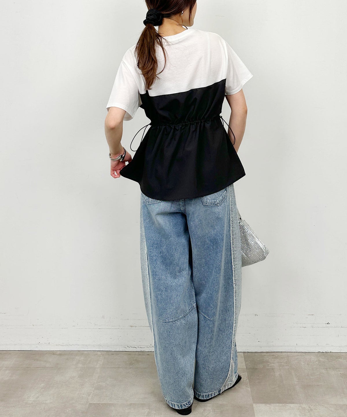 model：H164　着用サイズ：M　オフホワイト