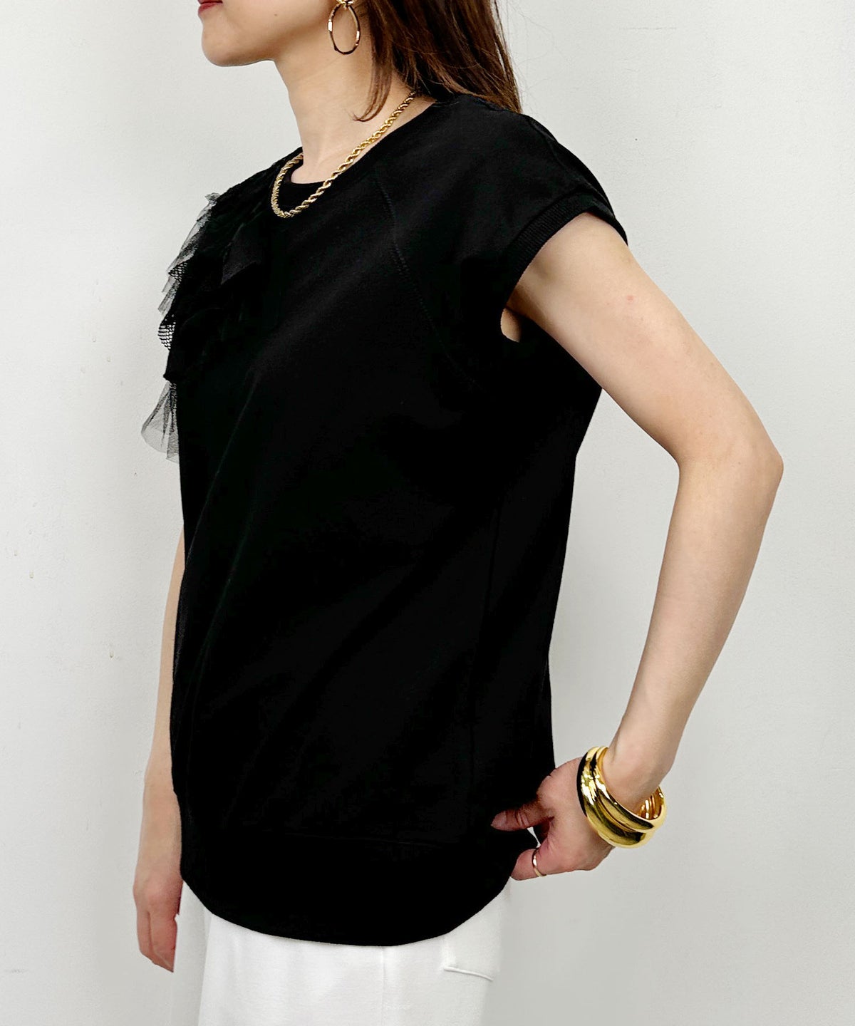 model：H164　着用サイズ：M　ブラック