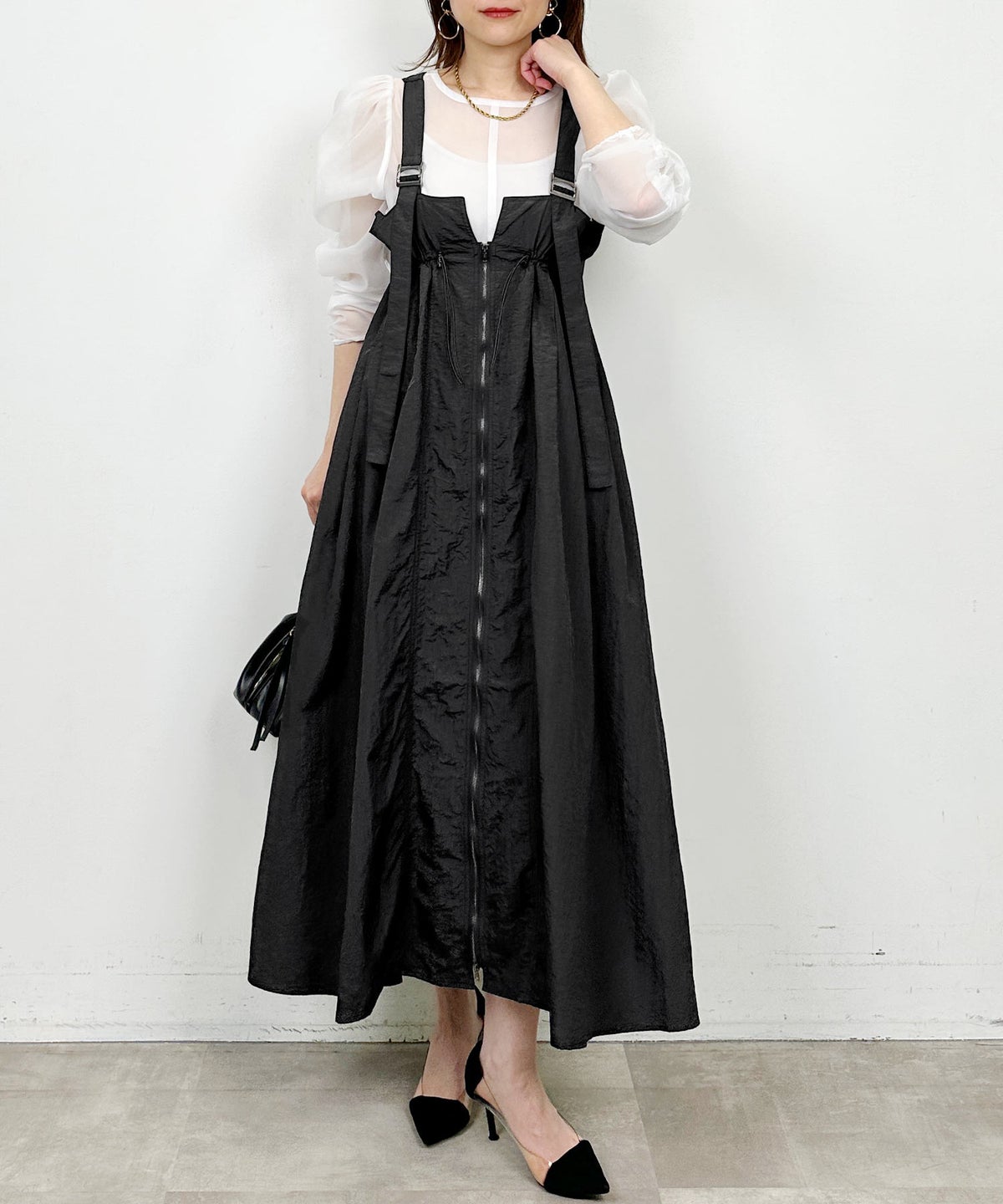 model：H164　着用サイズ：M　ブラック