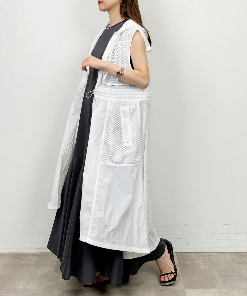 model：H164　着用サイズ：M　ホワイト