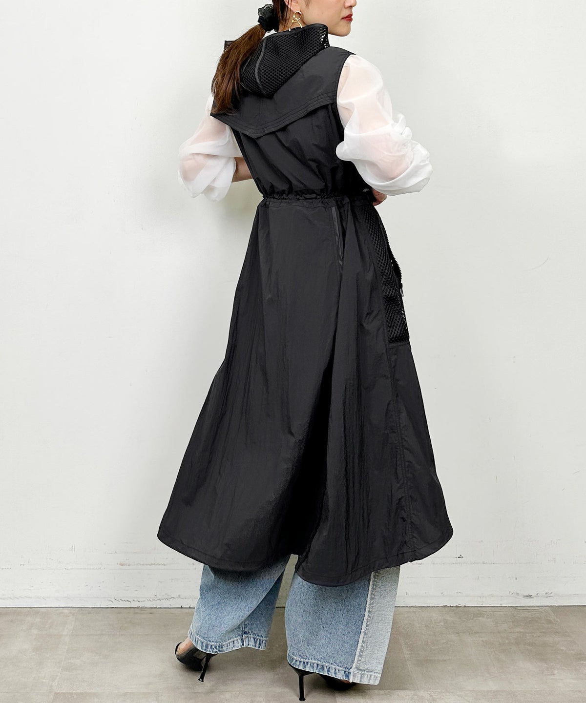 model：H164　着用サイズ：M　ブラック