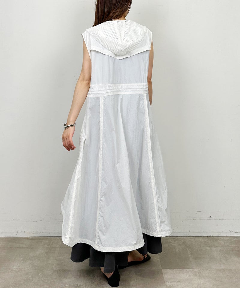 model：H164　着用サイズ：M　ホワイト