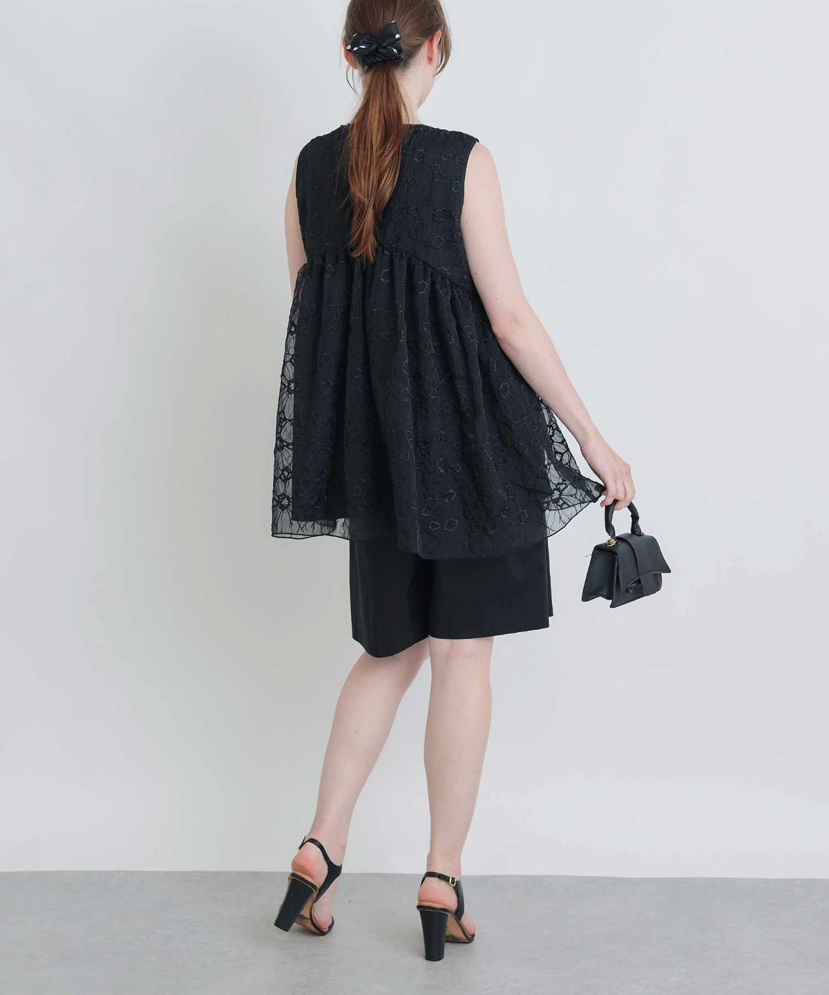 model：H160　着用サイズ：M